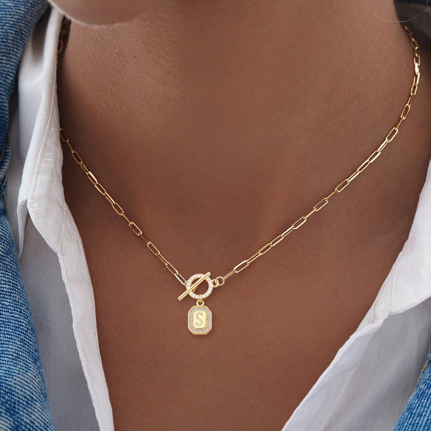 Birth Flower Necklace - クラシックブロックイニシャルペンダントトグルクラスプ金メッキステンレススチールペーパークリップチェーンネックレス女性用誕生日プレゼント