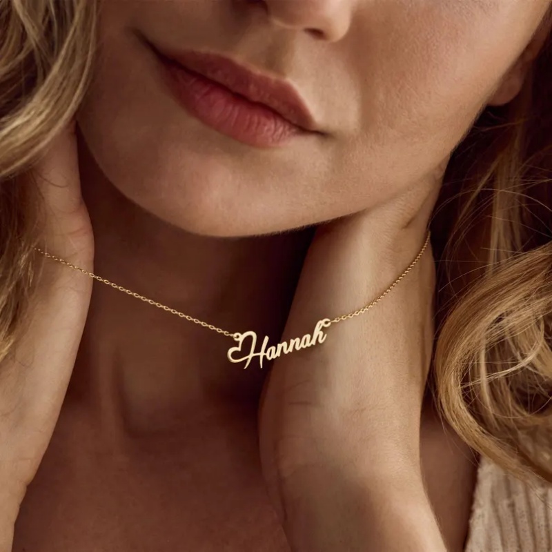 カスタムネームハートネックレス女性用パーソナライズされたミニ - Birth Flower Necklace のレビューと価格