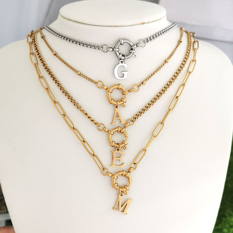 QMHJE イニシャルチャーム文字ネックレス女性男性ステンレ - Birth Flower Necklace のレビューと価格