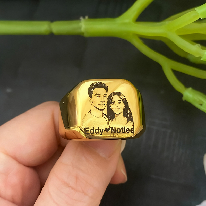 ステンレス製の指輪、男性用女性用、カスタムテキスト、写真、ロ - Initial Ring Custom のレビューと価格