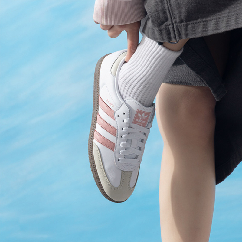 アディダス正規品 SAMBA OG レディース レトロでスタ - Adidas Shoes Gazelle のレビューと価格
